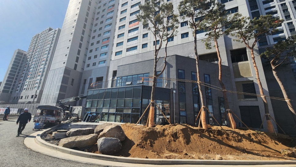 단양 큐비클설치 e-편한세상 단양리버비스타 커뮤니티 시설 화장실 칸막이 설치 단양 큐비클설치 e-편한세상 단양리버비스타 커뮤니티 시설 화장실 칸막이 설치