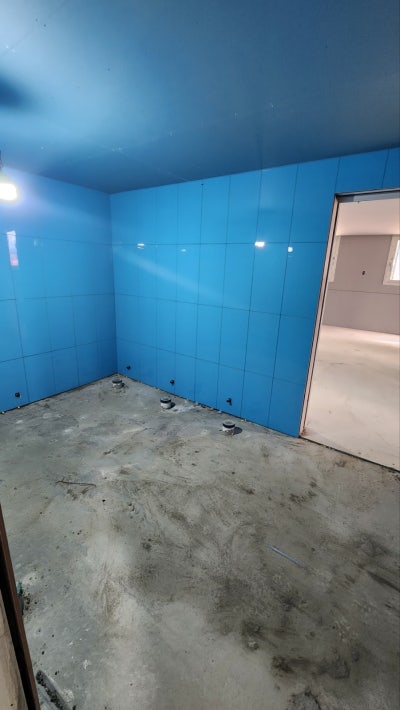 평택 지제역 동문 커뮤니티 평택 화장실 큐비클 시공 현장 평택 지제역 동문 커뮤니티 평택 화장실 큐비클 시공 현장