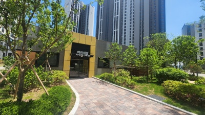 평택 지제역 동문 커뮤니티 평택 화장실 큐비클 시공 현장 평택 지제역 동문 커뮤니티 평택 화장실 큐비클 시공 현장