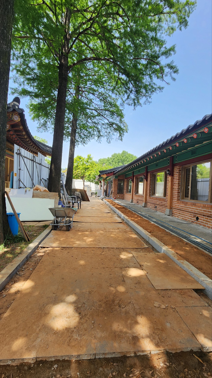 서울화장실칸막이 메이필드호텔 내 한옥식당 큐비클설치