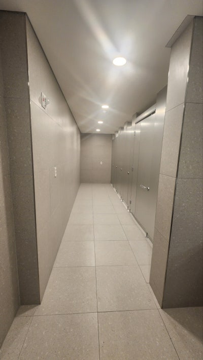 평택 지제역 동문 커뮤니티 평택 화장실 큐비클 시공 현장 평택 지제역 동문 커뮤니티 평택 화장실 큐비클 시공 현장