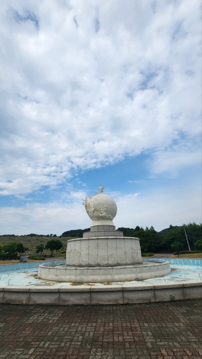 공원 화장실 큐비클 동화경모공원 하이그로시 시공 후기