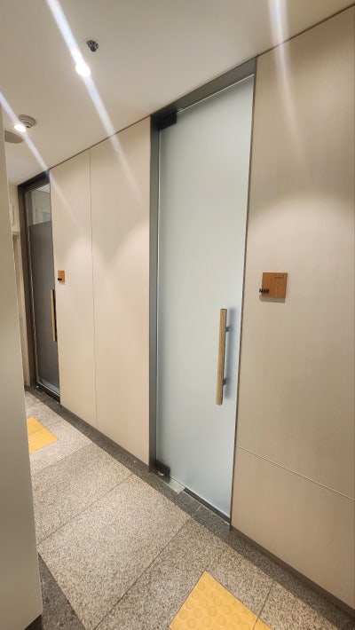 빌딩 화장실 큐비클 아주빌딩 전층 시공 후기 빌딩 화장실 큐비클 아주빌딩 전층 시공 후기