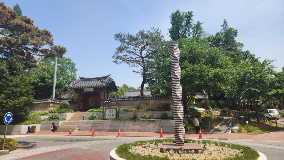 서울화장실칸막이 메이필드호텔 내 한옥식당 큐비클설치