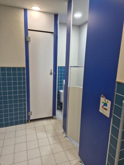 유치원 화장실 칸막이 만족스럽게 진행하려면